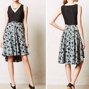 Black Halo Fit and Flare V-Neck Dress Textured Top/Novelty Bird Skirt sz 0